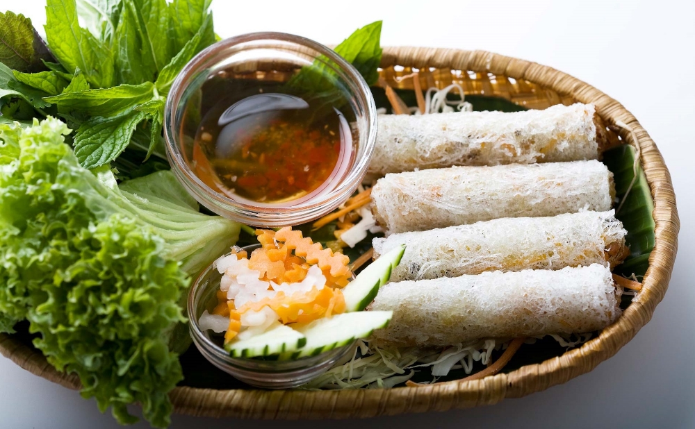 Mientay spring rolls